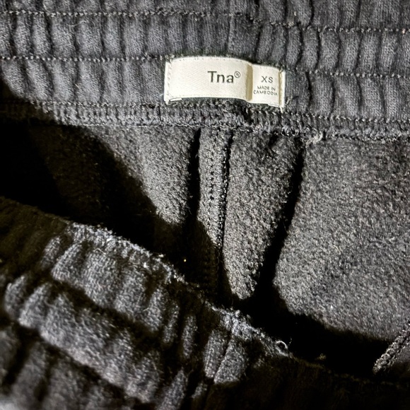 TNA Classic Black Sweatpants - Picture 4 of 5